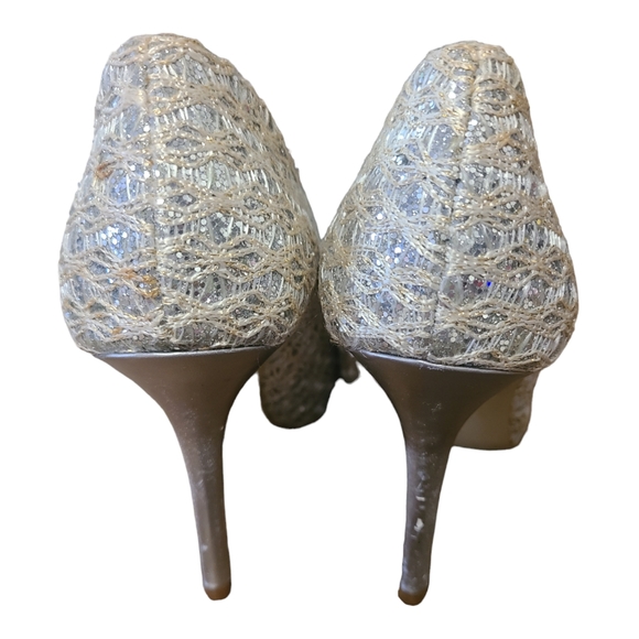 Enzo Angiolini Maiven silver Peep Toe Pump size 6.5 embellished - Picture 3 of 11